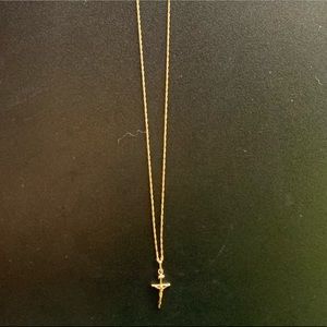 14K solid gold rope chain necklace. Crucifix.